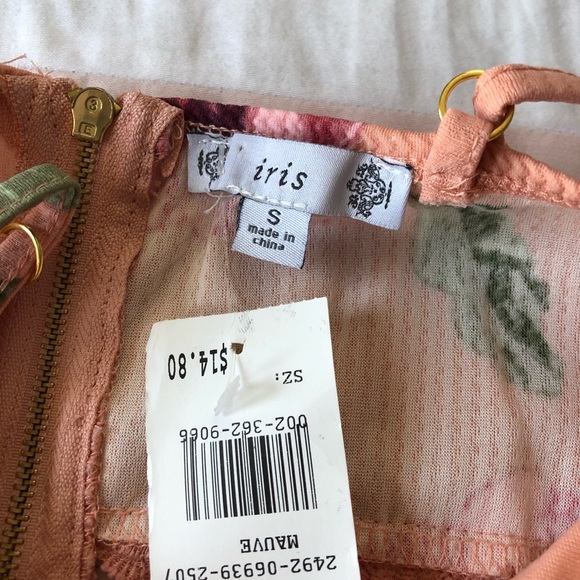 Pink dress with floral print - Picture 3 of 3